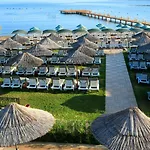 リゾート Fleur Bay 4*