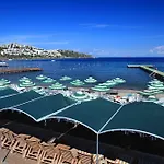 Fleur Bay リゾート 4*