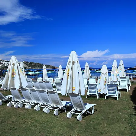 Cactus Fleur Resort 4*
