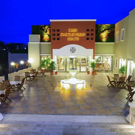 Resort Cactus Fleur 4*
